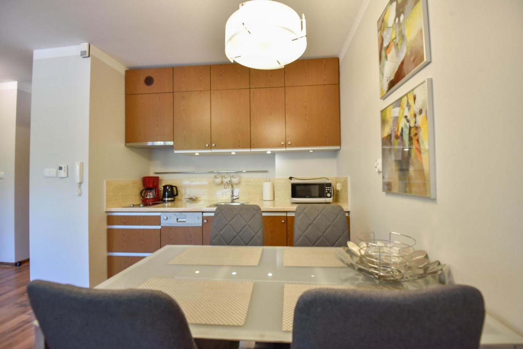 Apartamenty Mistral Z Parkingiem - Promenada & Morze - Apartamenty Na Wyspie Svinoústí Exteriér fotografie