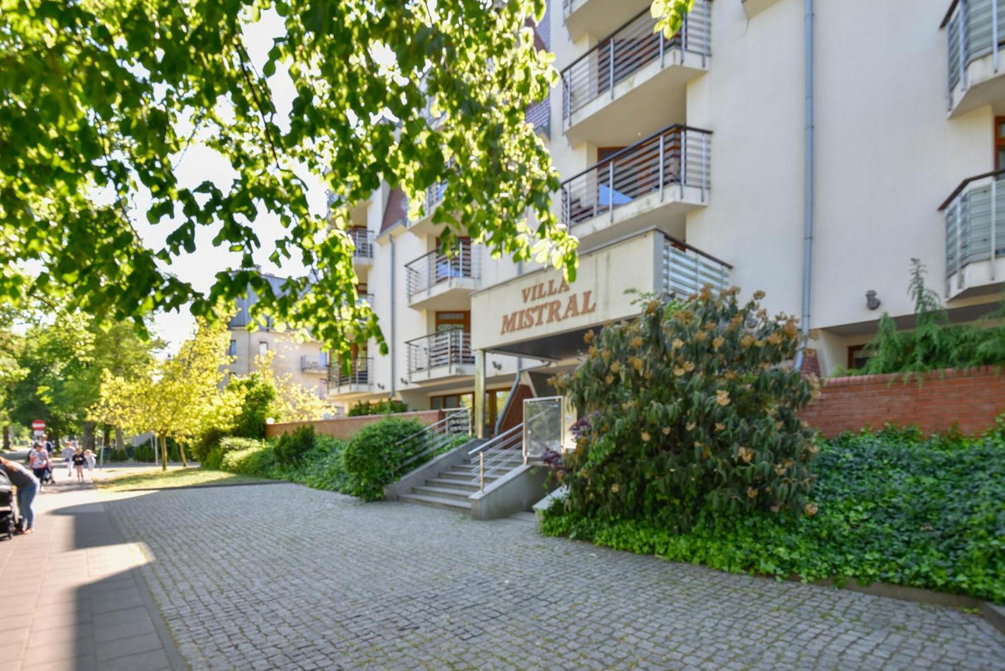 Apartamenty Mistral Z Parkingiem - Promenada & Morze - Apartamenty Na Wyspie Svinoústí Exteriér fotografie